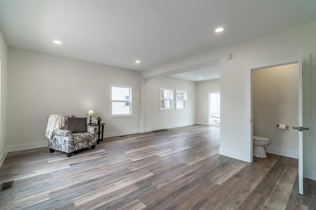 131 E Branning Avenue, Fort Wayne, IN 46806