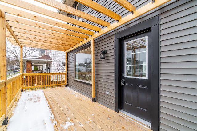 131 E Branning Avenue, Fort Wayne, IN 46806