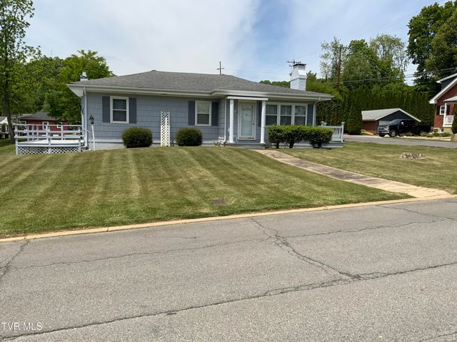 1300 Holston Drive, Bristol, TN 37620
