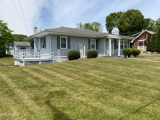 1300 Holston Drive, Bristol, TN 37620