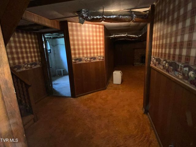 1300 Holston Drive, Bristol, TN 37620