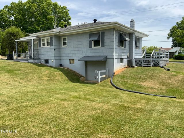 1300 Holston Drive, Bristol, TN 37620