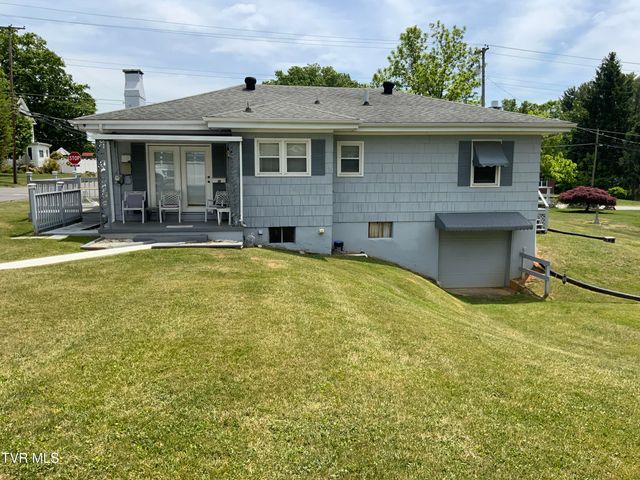1300 Holston Drive, Bristol, TN 37620