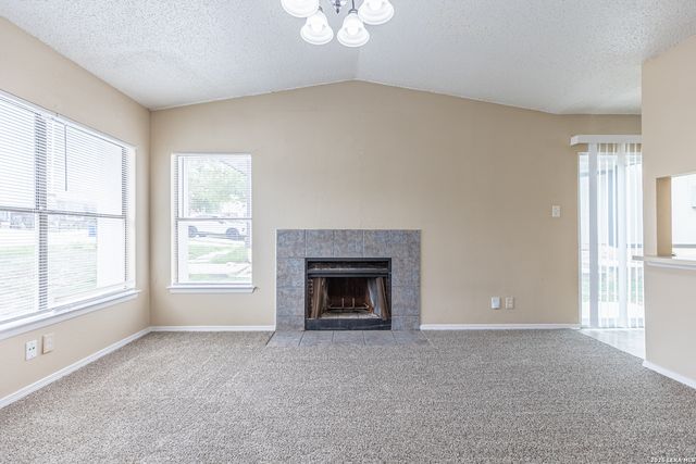 9643 bratton, San Antonio, TX 78245