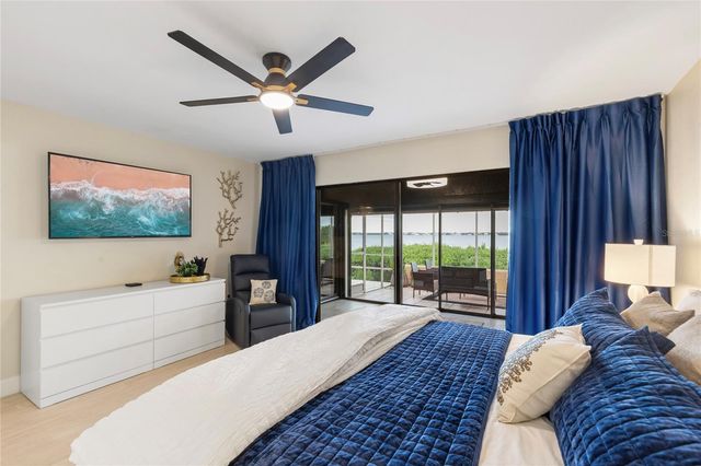 3887 CATALINA DRIVE, Bradenton, FL 34210