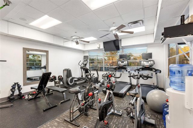 3887 CATALINA DRIVE, Bradenton, FL 34210