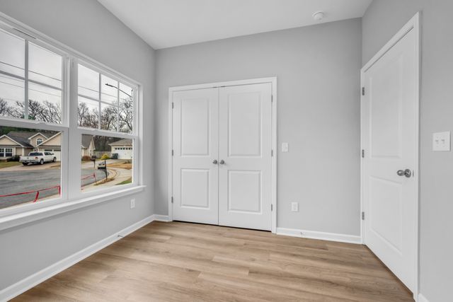 108 W Quail Hollow Way, Dickson, TN 37055