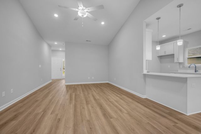 108 W Quail Hollow Way, Dickson, TN 37055