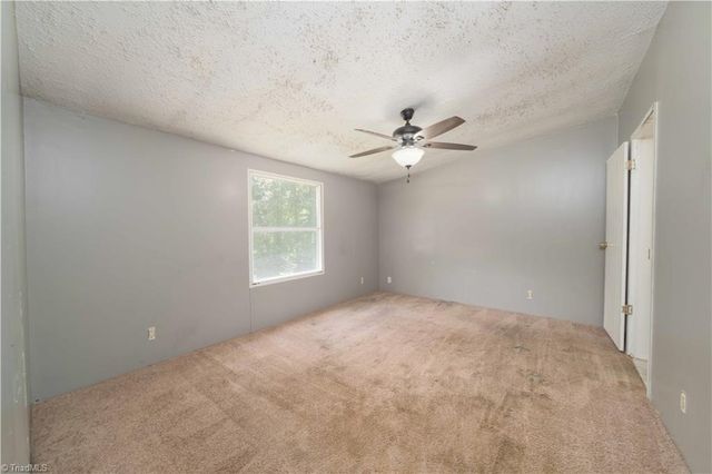 4355 Rolling Hill Drive, Tobaccoville, NC 27050
