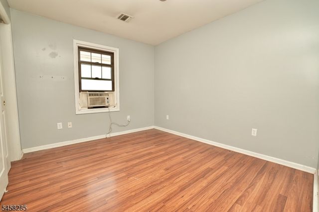 366 14Th Ave, Newark City, NJ 07103