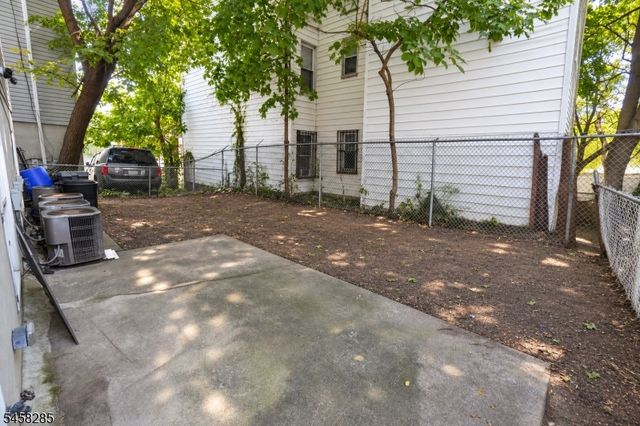 366 14Th Ave, Newark City, NJ 07103