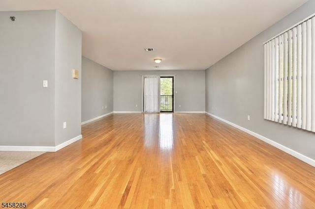 366 14Th Ave, Newark City, NJ 07103