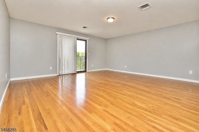366 14Th Ave, Newark City, NJ 07103