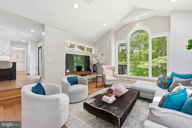 969 SPENCER RD, Mclean, VA 22102