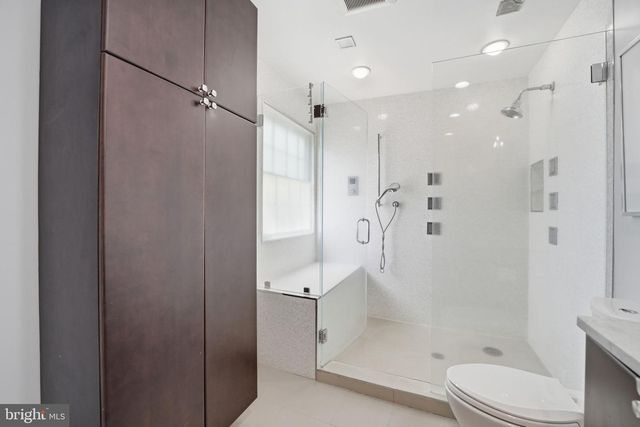 969 SPENCER RD, Mclean, VA 22102