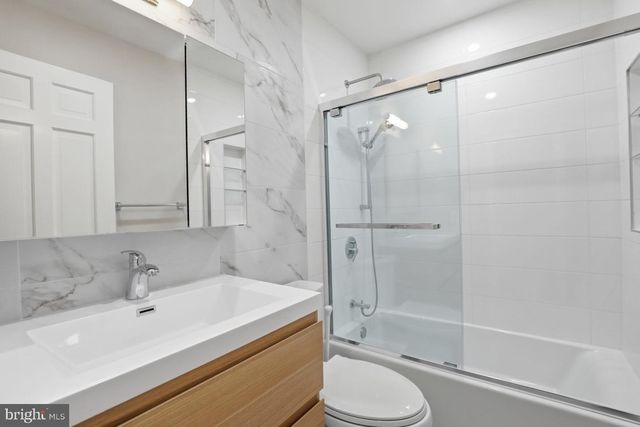 969 SPENCER RD, Mclean, VA 22102