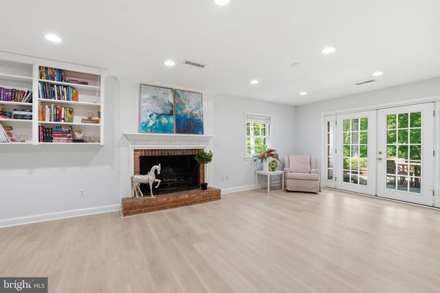 969 SPENCER RD, Mclean, VA 22102
