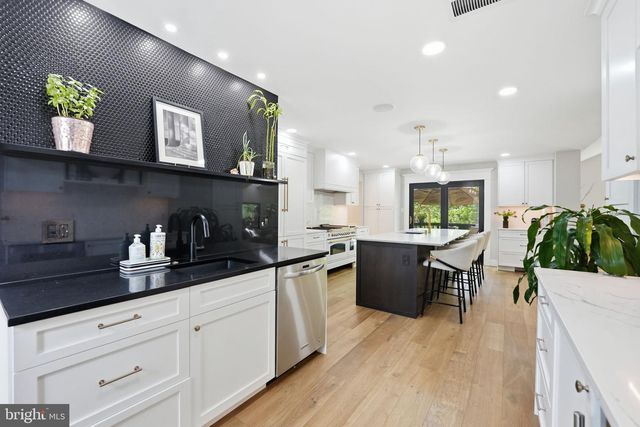 969 SPENCER RD, Mclean, VA 22102