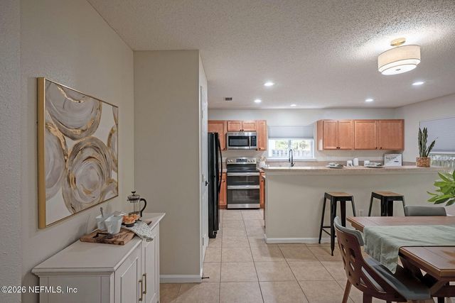 2541 REAGAN LAKES Lane, Jacksonville, FL 32221