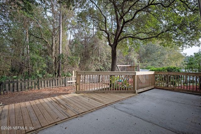 2541 REAGAN LAKES Lane, Jacksonville, FL 32221