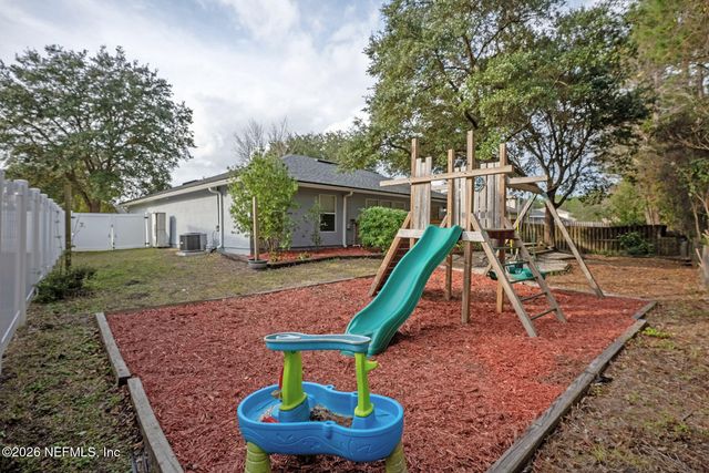 2541 REAGAN LAKES Lane, Jacksonville, FL 32221