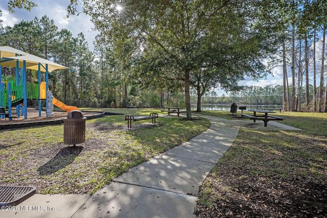 2541 REAGAN LAKES Lane, Jacksonville, FL 32221