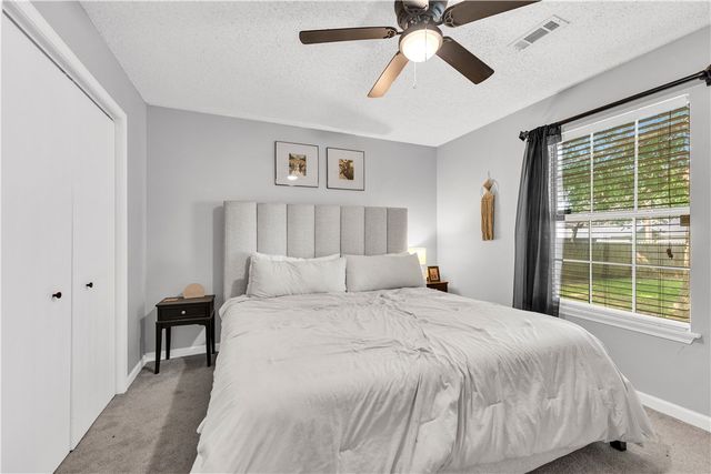 227 N Samuel Place, Farmington, AR 72730