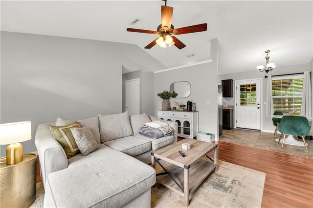 227 N Samuel Place, Farmington, AR 72730