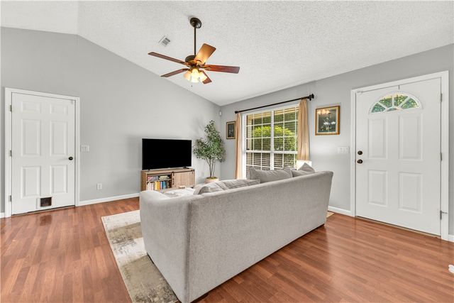 227 N Samuel Place, Farmington, AR 72730