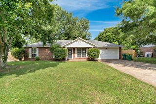 227 N Samuel Place, Farmington, AR 72730