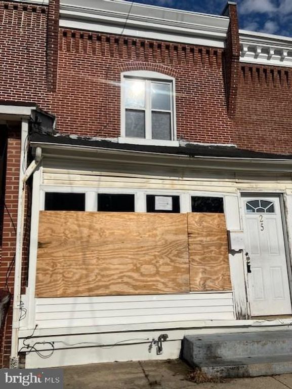 25 6TH AVE, Wilmington, DE 19805