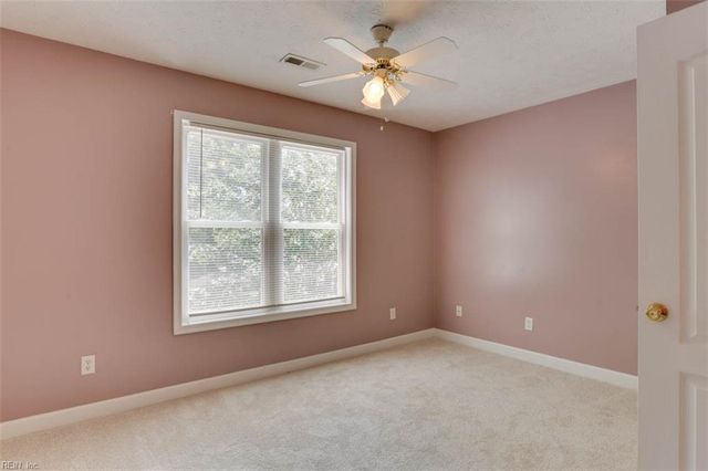 31 Ashe Meadows DR, Hampton, VA 23664
