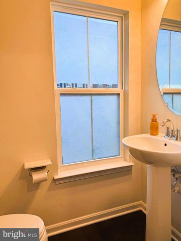 4074 ELIZABETH REED WAY, Woodbridge, VA 22192