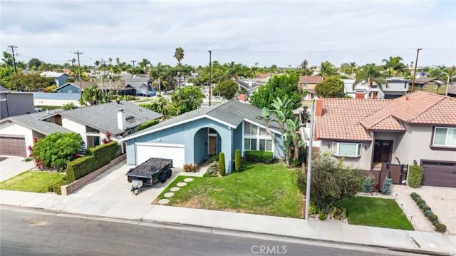 20141 Big Bend, Huntington Beach, CA 92646