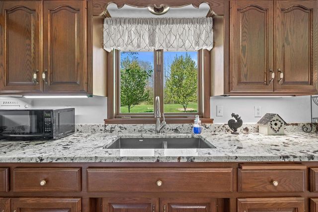 405 Plat ROAD, Colgate, WI 53017