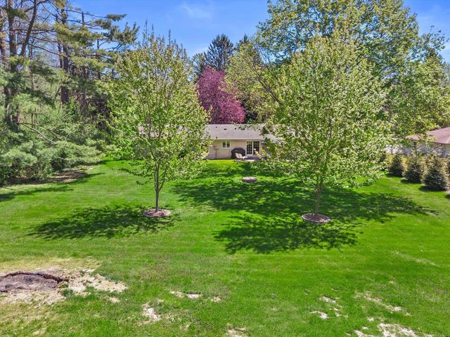 405 Plat ROAD, Colgate, WI 53017