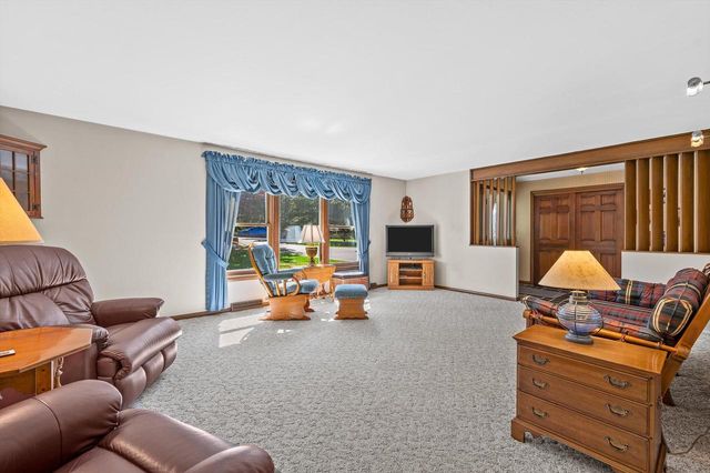 405 Plat ROAD, Colgate, WI 53017