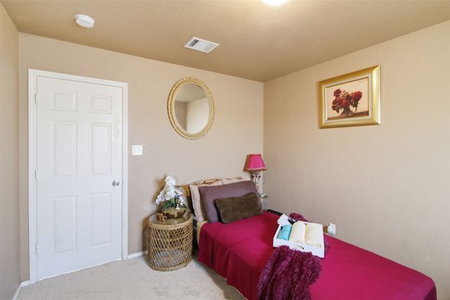 2648 Blackstone Drive, Grand Prairie, TX 75052