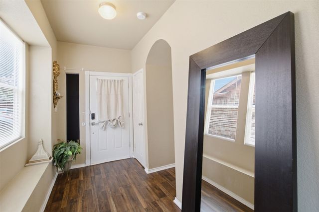 2648 Blackstone Drive, Grand Prairie, TX 75052