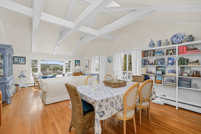 118 Wilfred Rd, Chatham, MA 02633