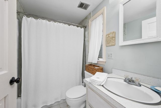 118 Wilfred Rd, Chatham, MA 02633