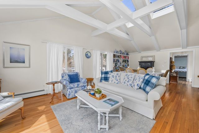 118 Wilfred Rd, Chatham, MA 02633