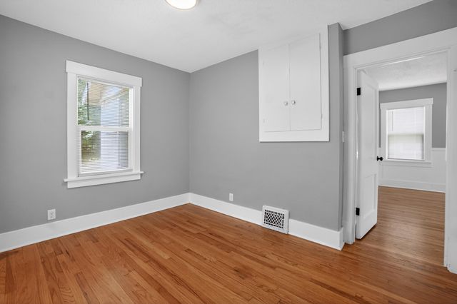 136 MARIAN Avenue, Council Bluffs, IA 51503