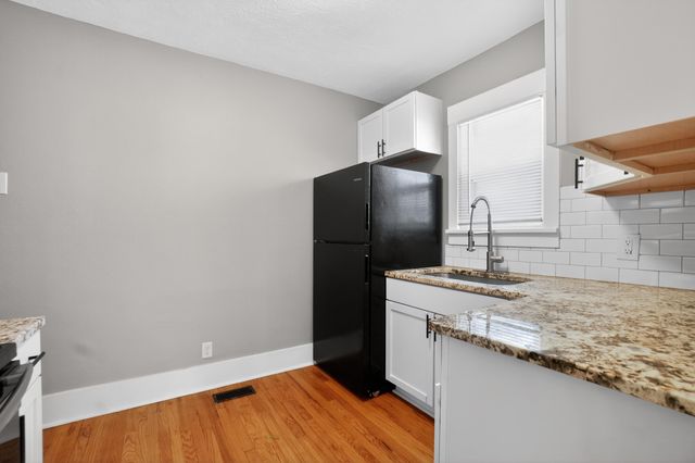 136 MARIAN Avenue, Council Bluffs, IA 51503