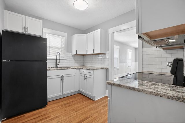 136 MARIAN Avenue, Council Bluffs, IA 51503