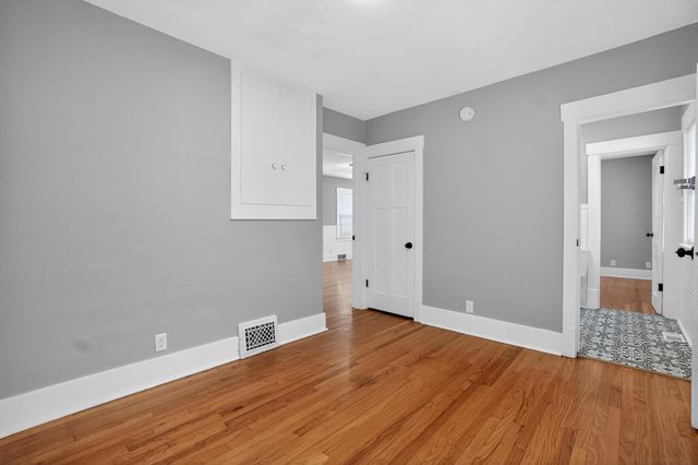 136 MARIAN Avenue, Council Bluffs, IA 51503