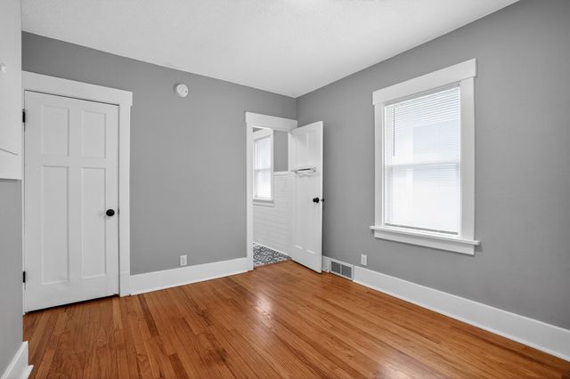 136 MARIAN Avenue, Council Bluffs, IA 51503