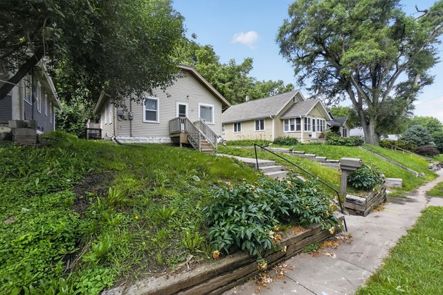 136 MARIAN Avenue, Council Bluffs, IA 51503