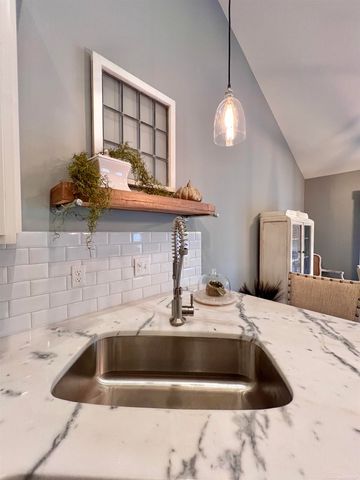 26331 Wacker Drive, New Baltimore, MI 48051