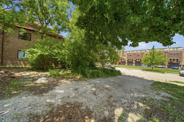 502 Talcott Avenue, Lemont, IL 60439